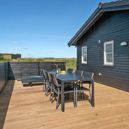 Ortwin - 300m From The Sea By Interhome Lakolk