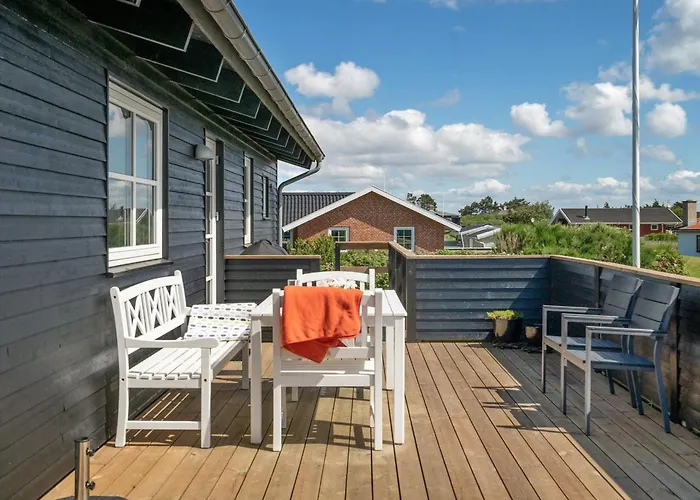 Ortwin - 300m From The Sea By Interhome *