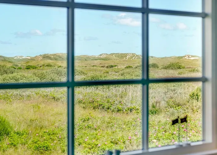 Ortwin - 300m From The Sea By Interhome Lakolk